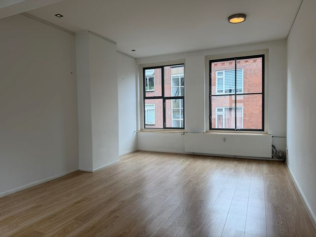 Oppert 3B, Rotterdam