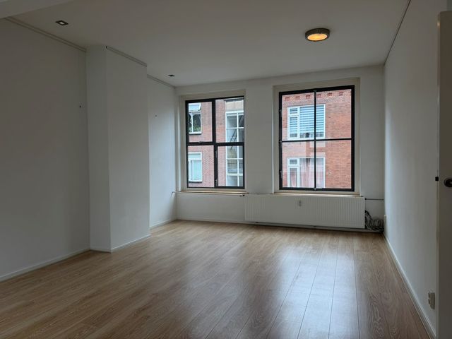 Oppert 3B, Rotterdam