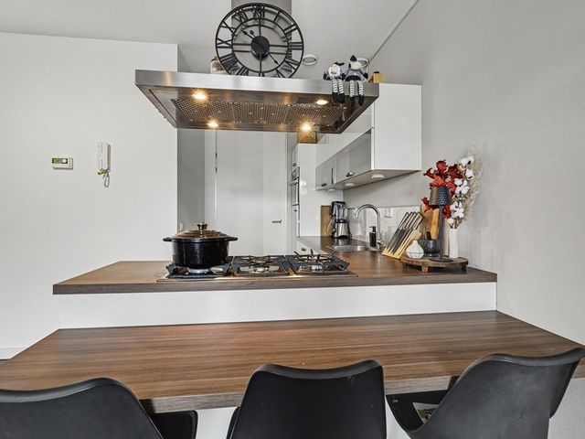 Staringhof 16, Tilburg