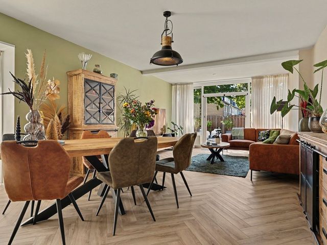 Batiststraat 1, 's-Gravendeel