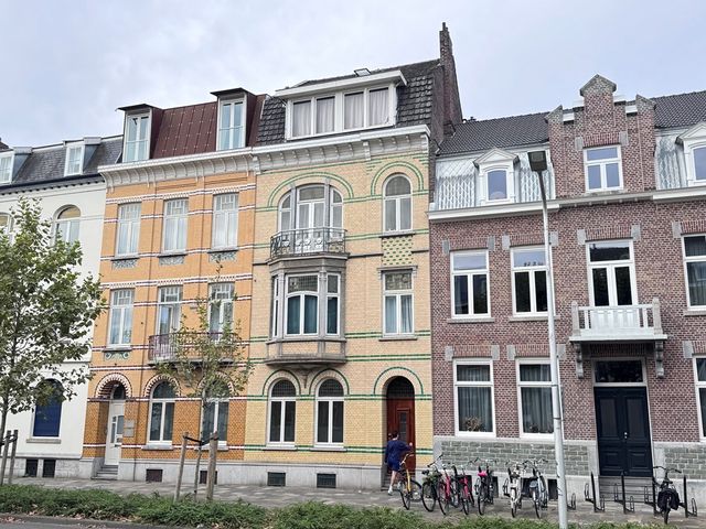 Wilhelminasingel 112, Maastricht