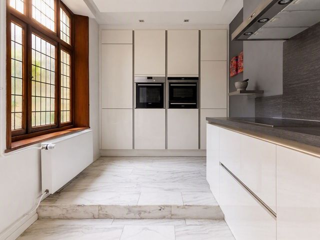 Wilhelminasingel 112, Maastricht