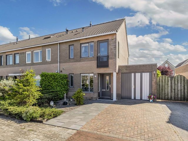 Kempenland 23, Emmeloord