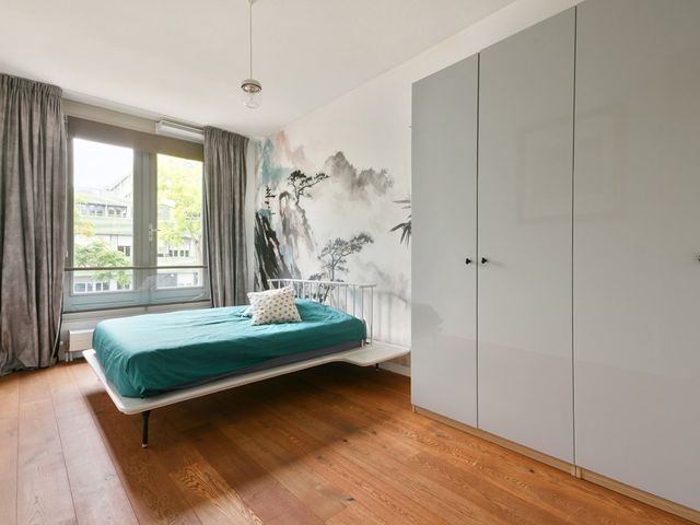 Maassluisstraat 1, Amsterdam