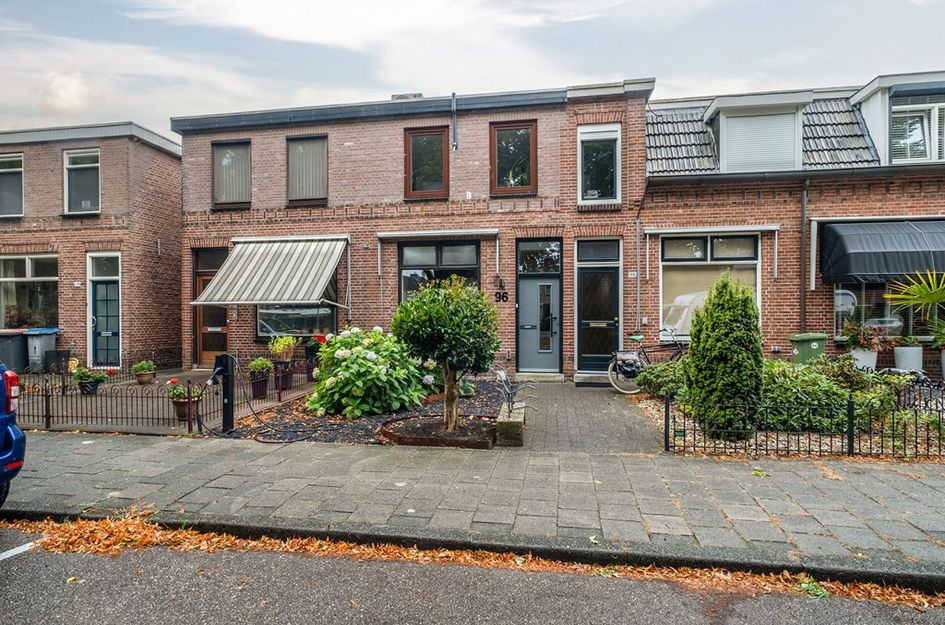 Oude Vriezenveenseweg 96