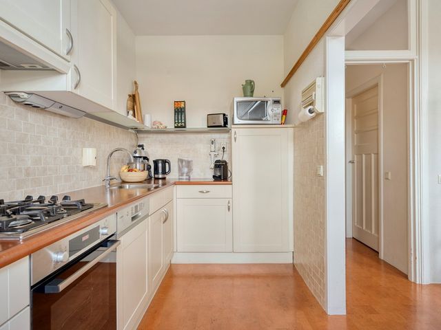Bussumsestraat 142, 's-Gravenhage