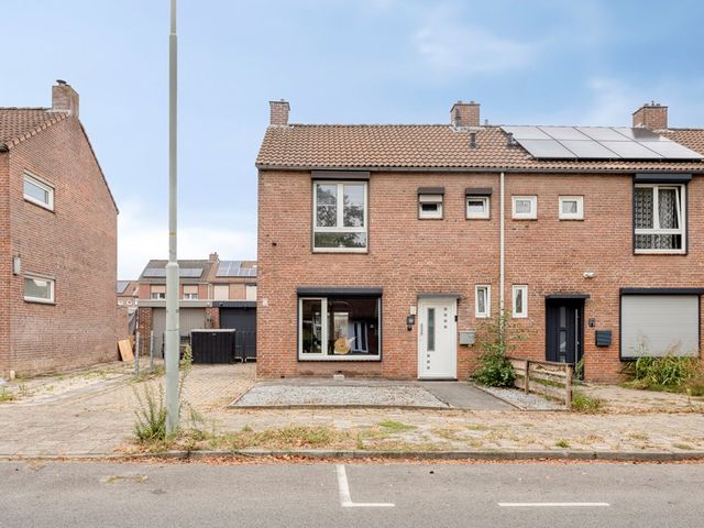 Mgr. Hanssenlaan 38, Hoensbroek