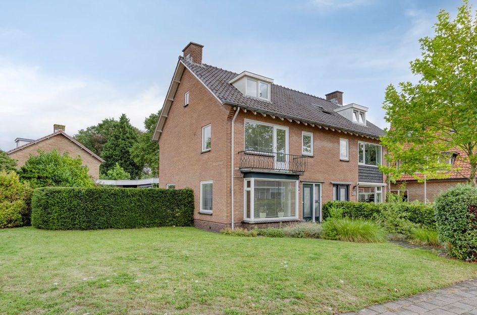 Bergweg 30