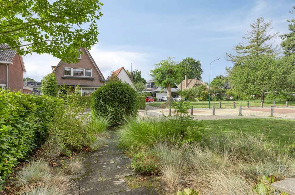 Bergweg 30