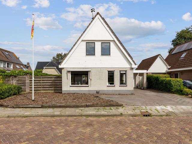 De Olde Ee 29, Boerakker