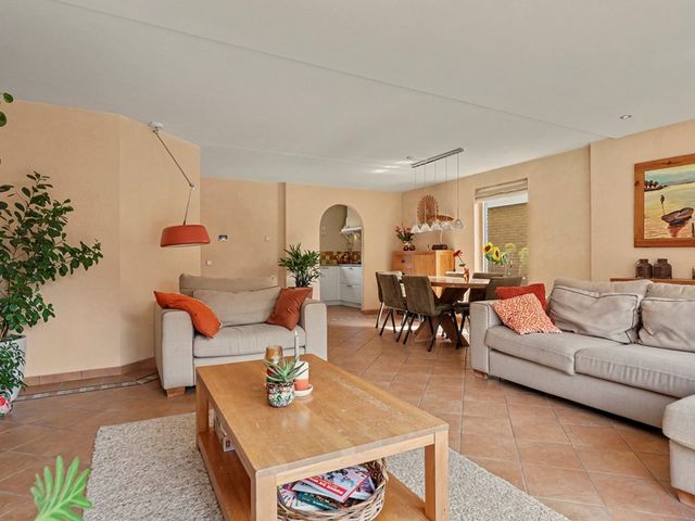 Prins Clausstraat 4, Strijen