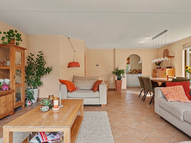 Prins Clausstraat 4, Strijen