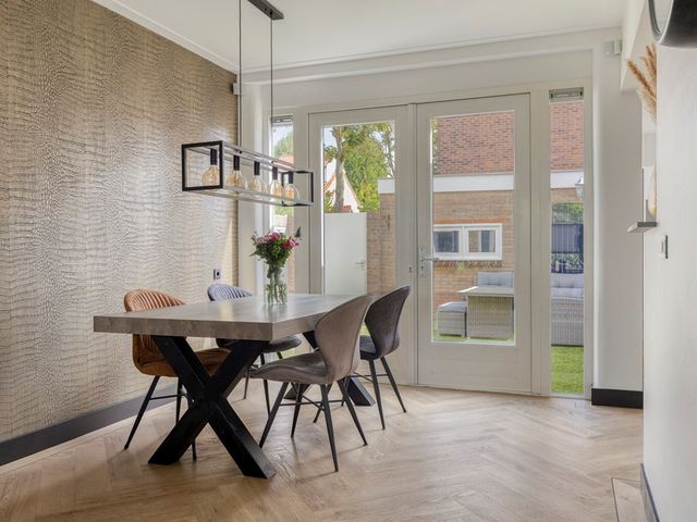 Oostertuinen 43, Beverwijk