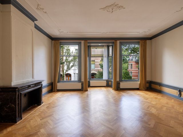 Van Eeghenstraat 117B, Amsterdam