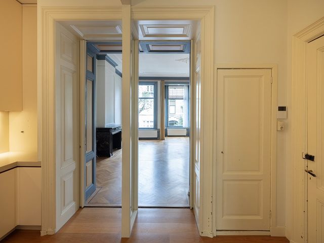 Van Eeghenstraat 117B, Amsterdam