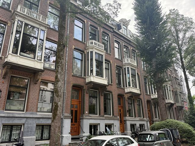 Van Eeghenstraat 117B, Amsterdam