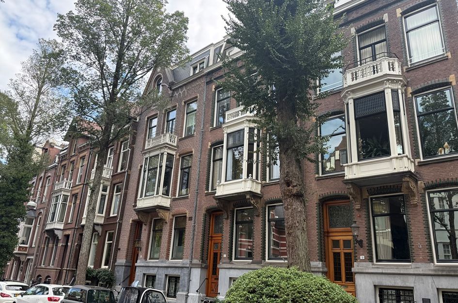 Van Eeghenstraat 117B
