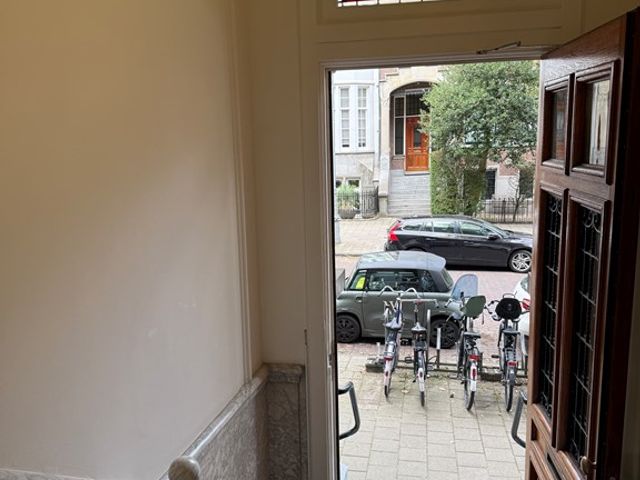 Van Eeghenstraat 117B, Amsterdam