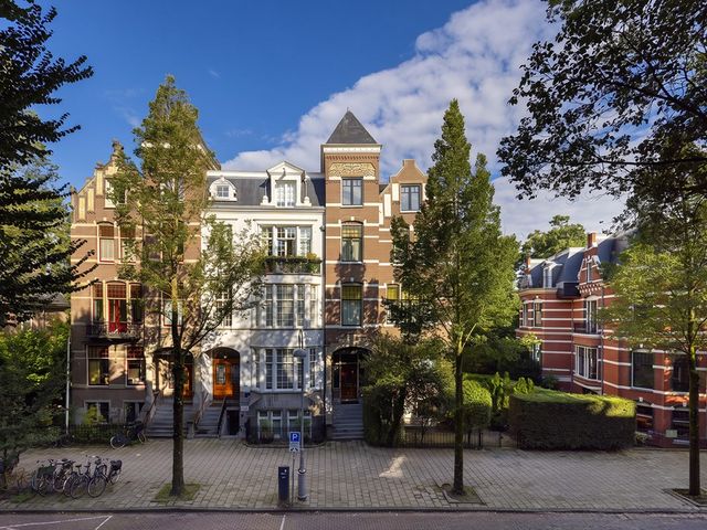 Van Eeghenstraat 117B, Amsterdam