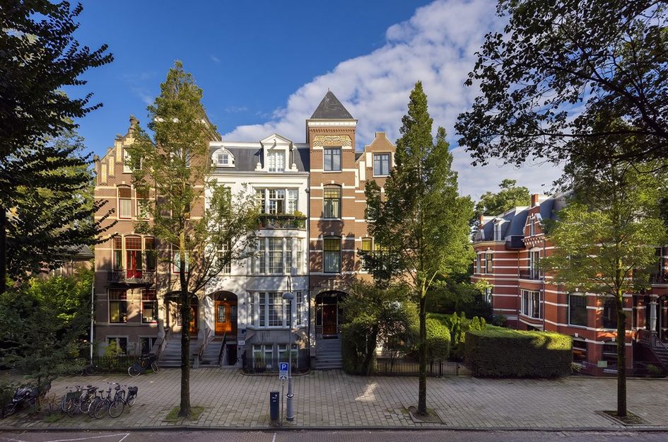 Van Eeghenstraat 117B