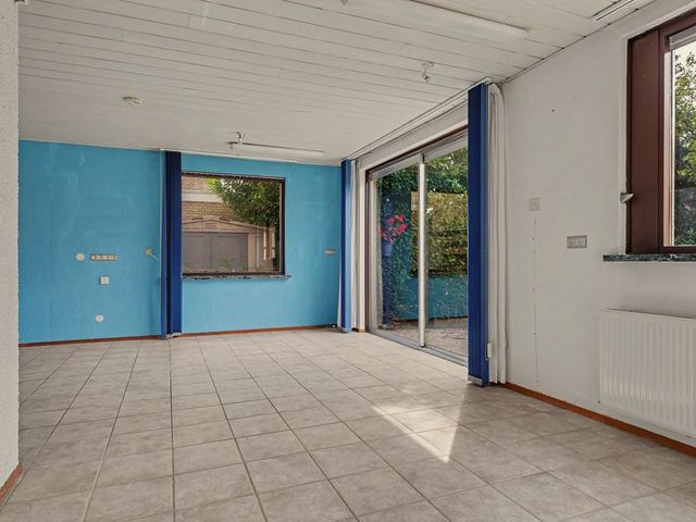 Noordstraat 31, Strijen