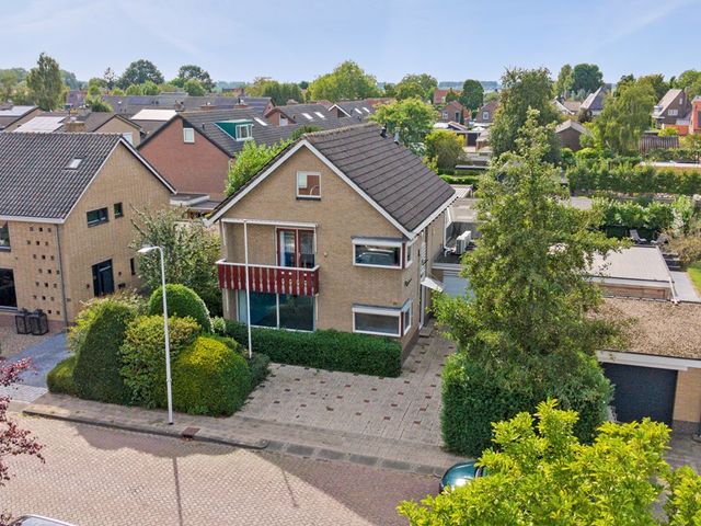 Noordstraat 31, Strijen