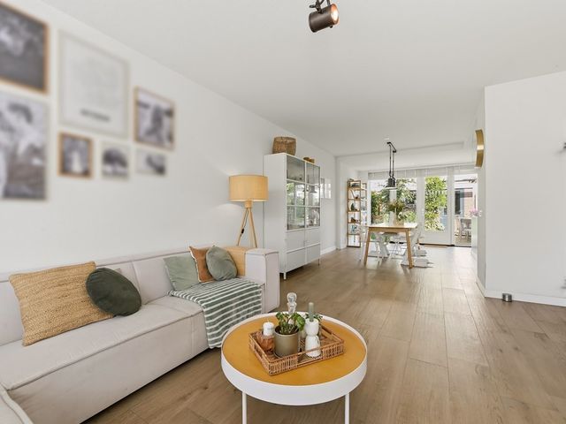 Ruwaard 6, Maasland