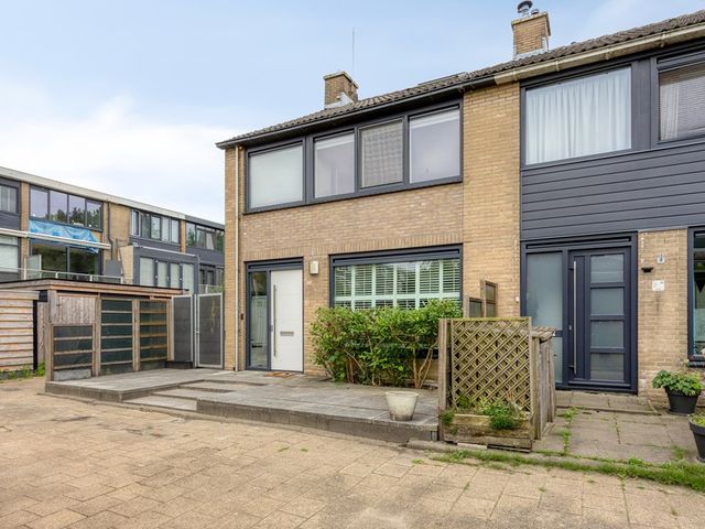 Lentebloem 31, Rotterdam