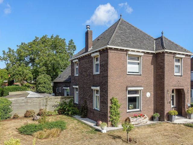 Daalakkerstraat 4, Horn