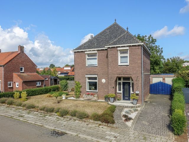Daalakkerstraat 4, Horn