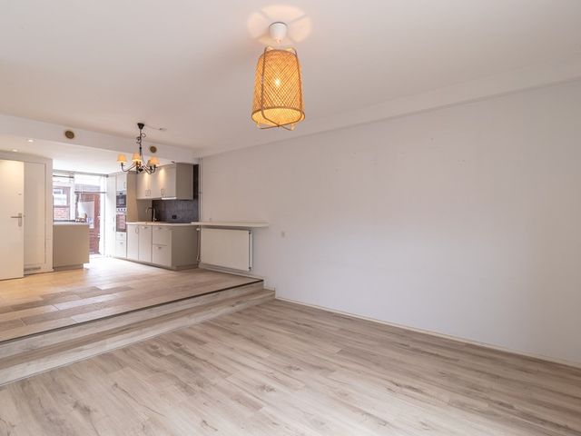 De Parelvisserslaan 84, Amstelveen