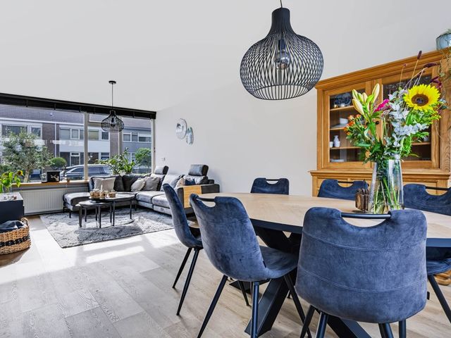 Merelstraat 10, Vaassen
