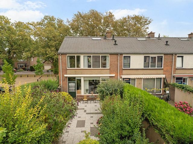Zuiderzeelaan 47, Bunschoten-Spakenburg
