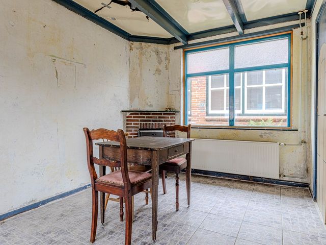 't Loug 22, Spijk