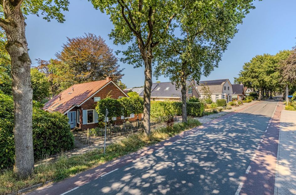 Hoofdweg 11