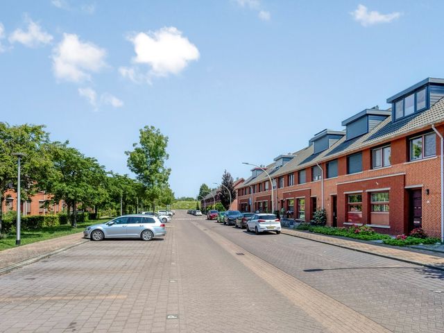Fonteinkruid 62, Hendrik-Ido-Ambacht