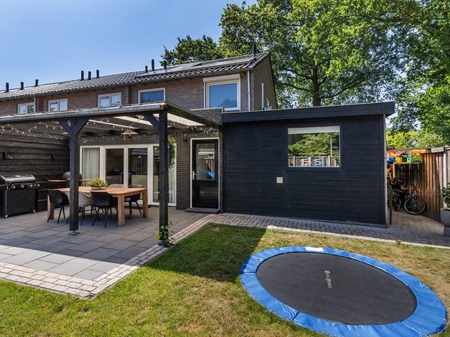 Teunis van Lohuizenstr 25, Vaassen