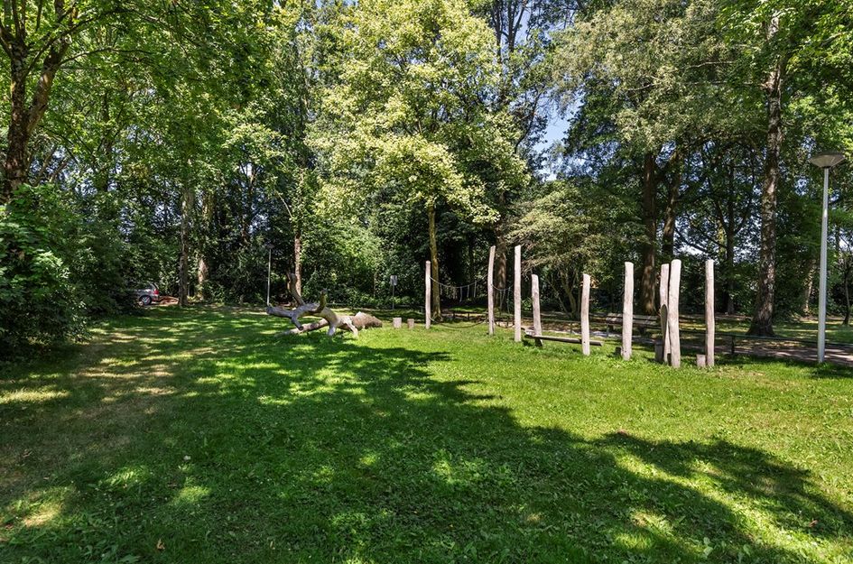 Teunis van Lohuizenstr 25