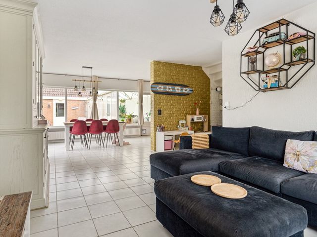 Leeghwaterstraat 96, Hulst