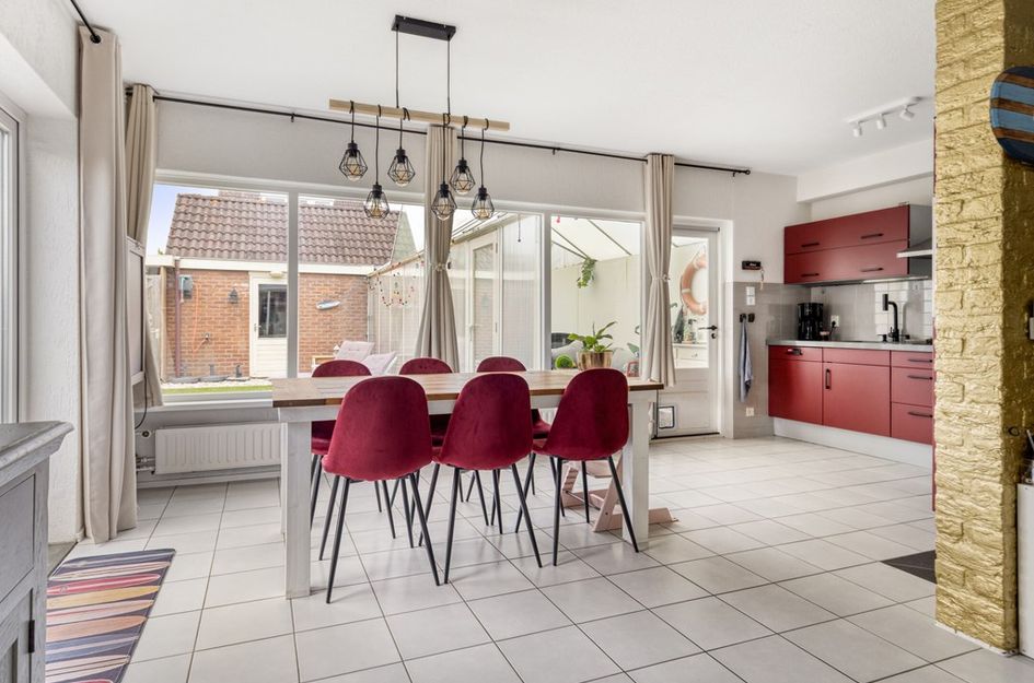 Leeghwaterstraat 96