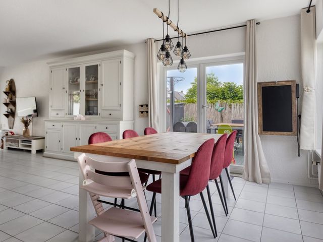 Leeghwaterstraat 96, Hulst