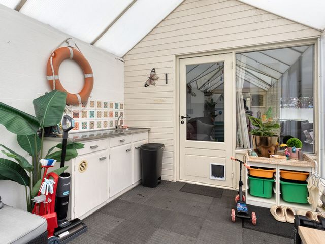 Leeghwaterstraat 96, Hulst