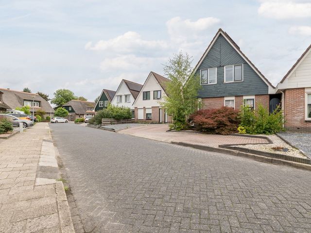 Waterkant 7, Oude Pekela
