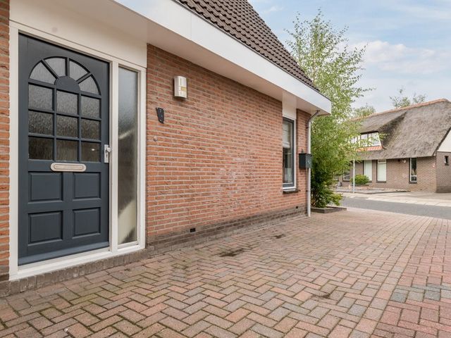 Waterkant 7, Oude Pekela