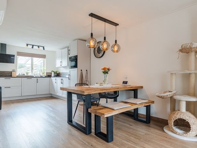 Waterkant 7, Oude Pekela
