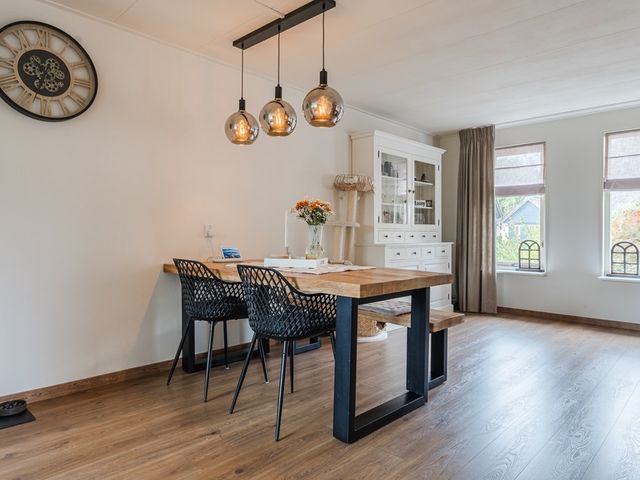 Waterkant 7, Oude Pekela