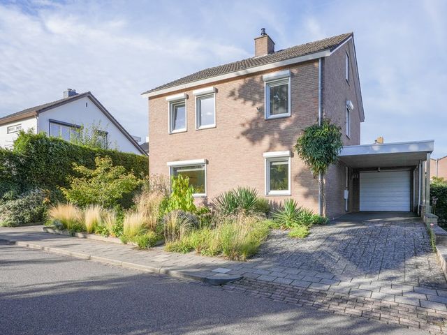 President Kennedystraat 49, Margraten
