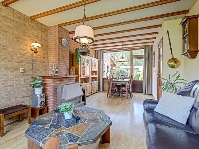 Buurtscheuterlaan 90, Ede