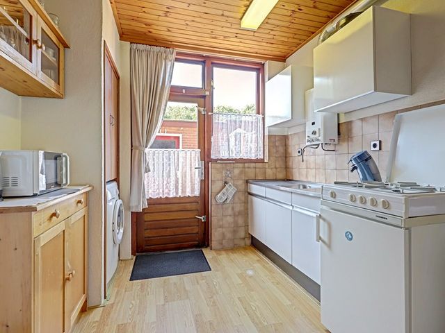 Buurtscheuterlaan 90, Ede