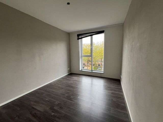Escamplaan 876T, 's-Gravenhage